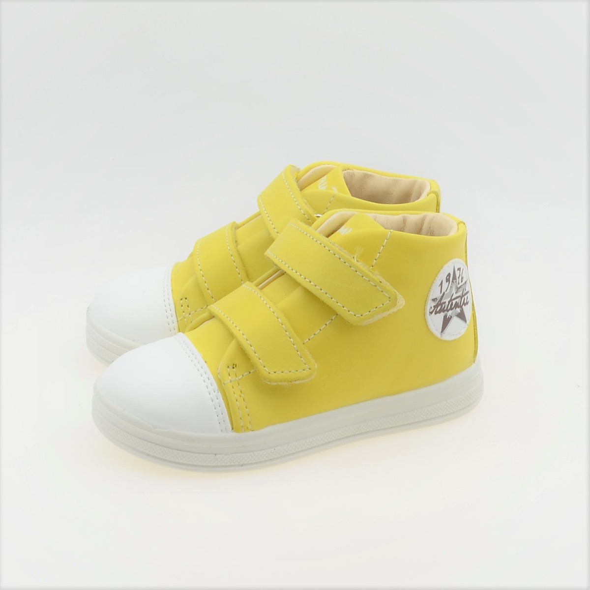 Kotníkové boty Primigi