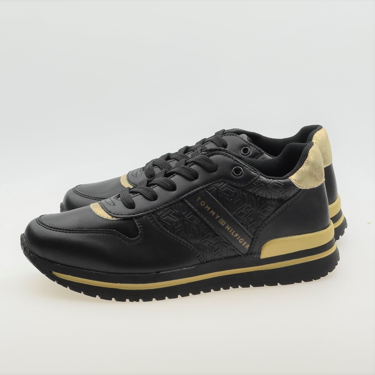 Tenisky Tommy Hilfiger